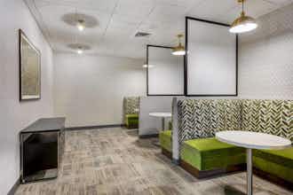 Hotel Hampton Inn and Suites Coeur D Alene photo 5