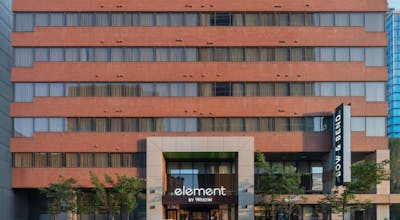 Element Calgary Downtown