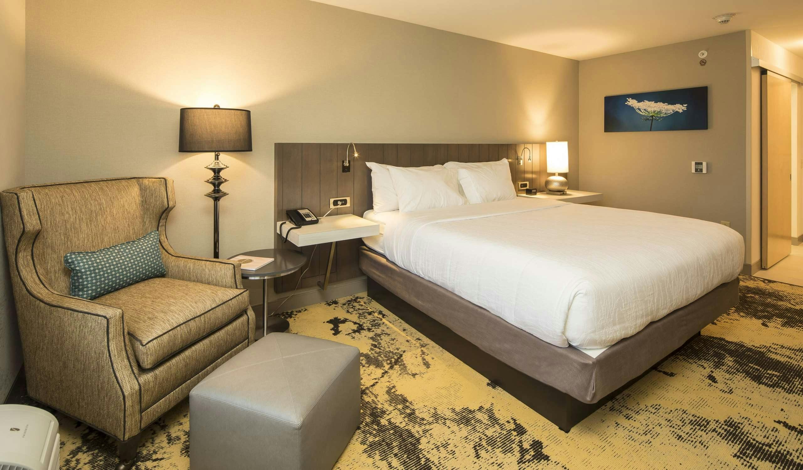 Hilton Garden Inn Pittsburgh Airport