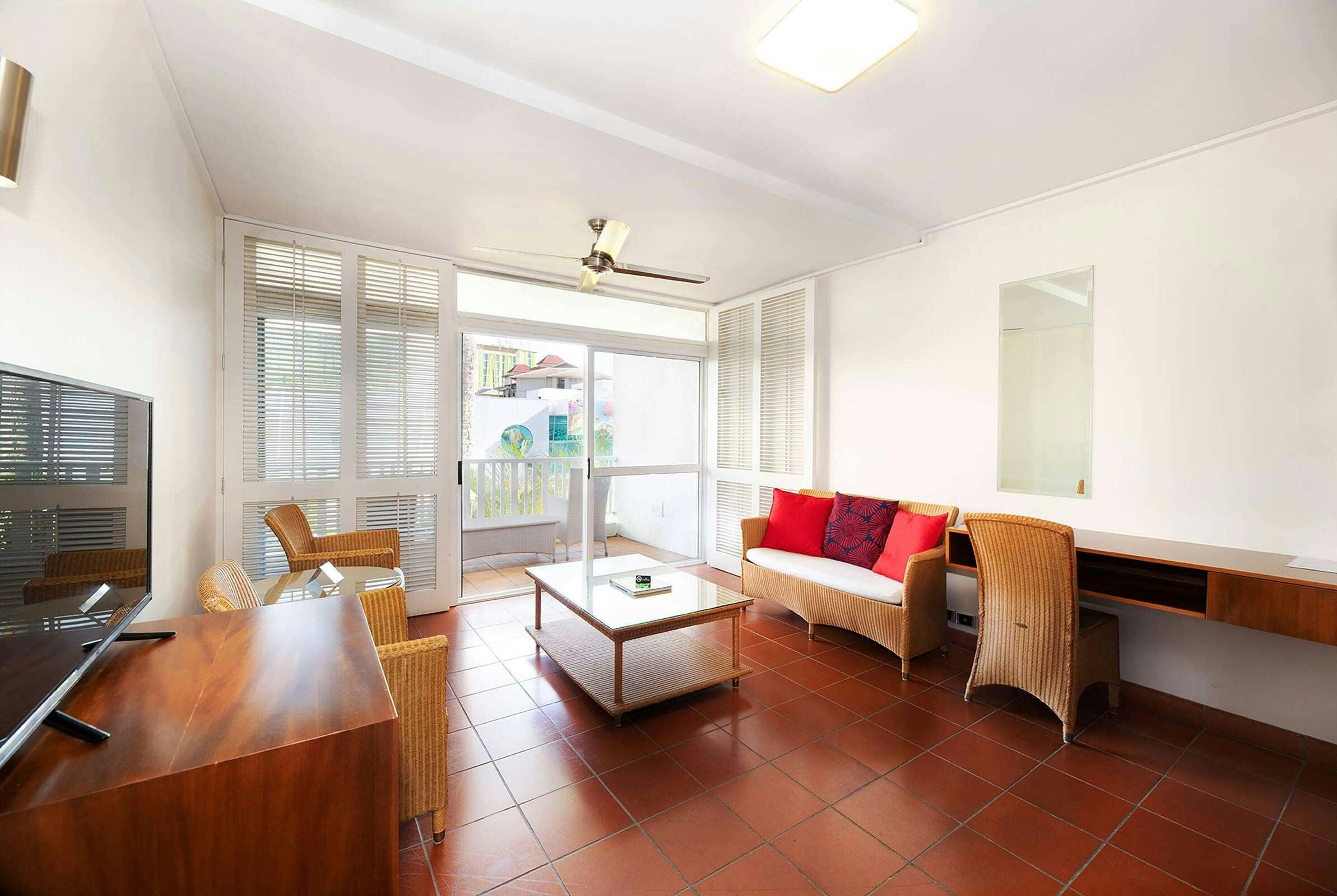 Hotel Ramada by Wyndham Cairns City Centre photo 3