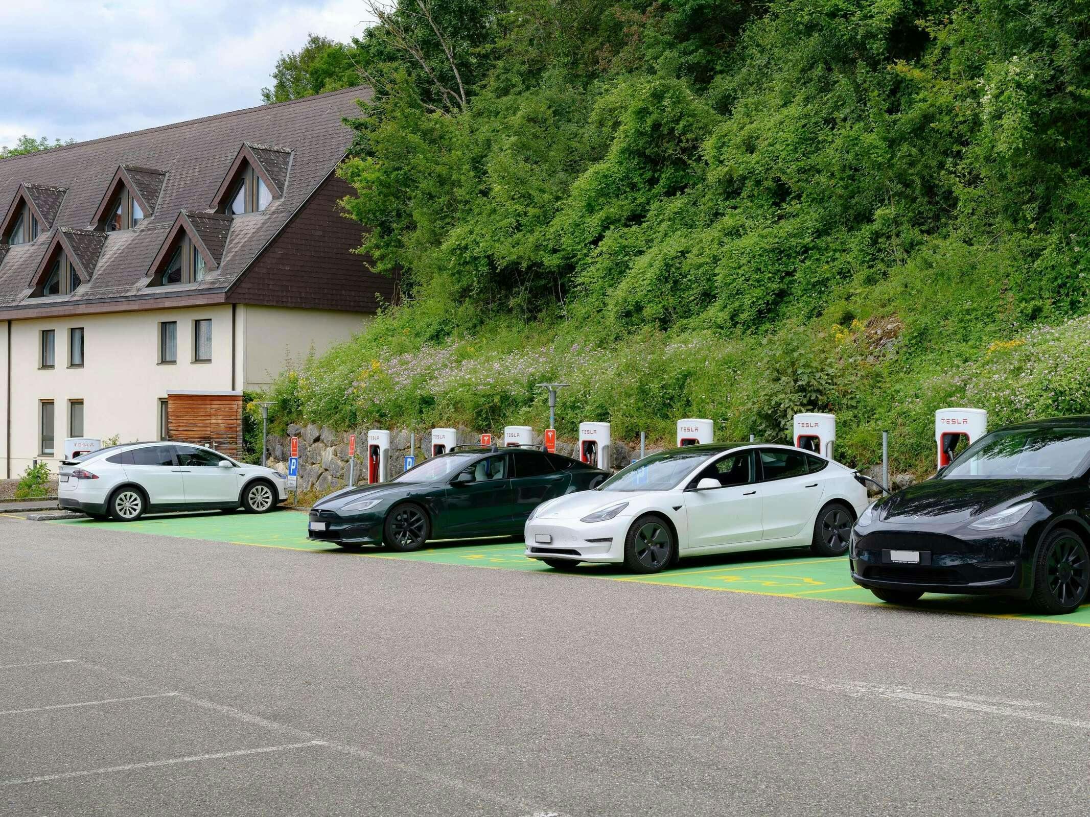 Hotel Mövenpick Hotel Egerkingen photo 1