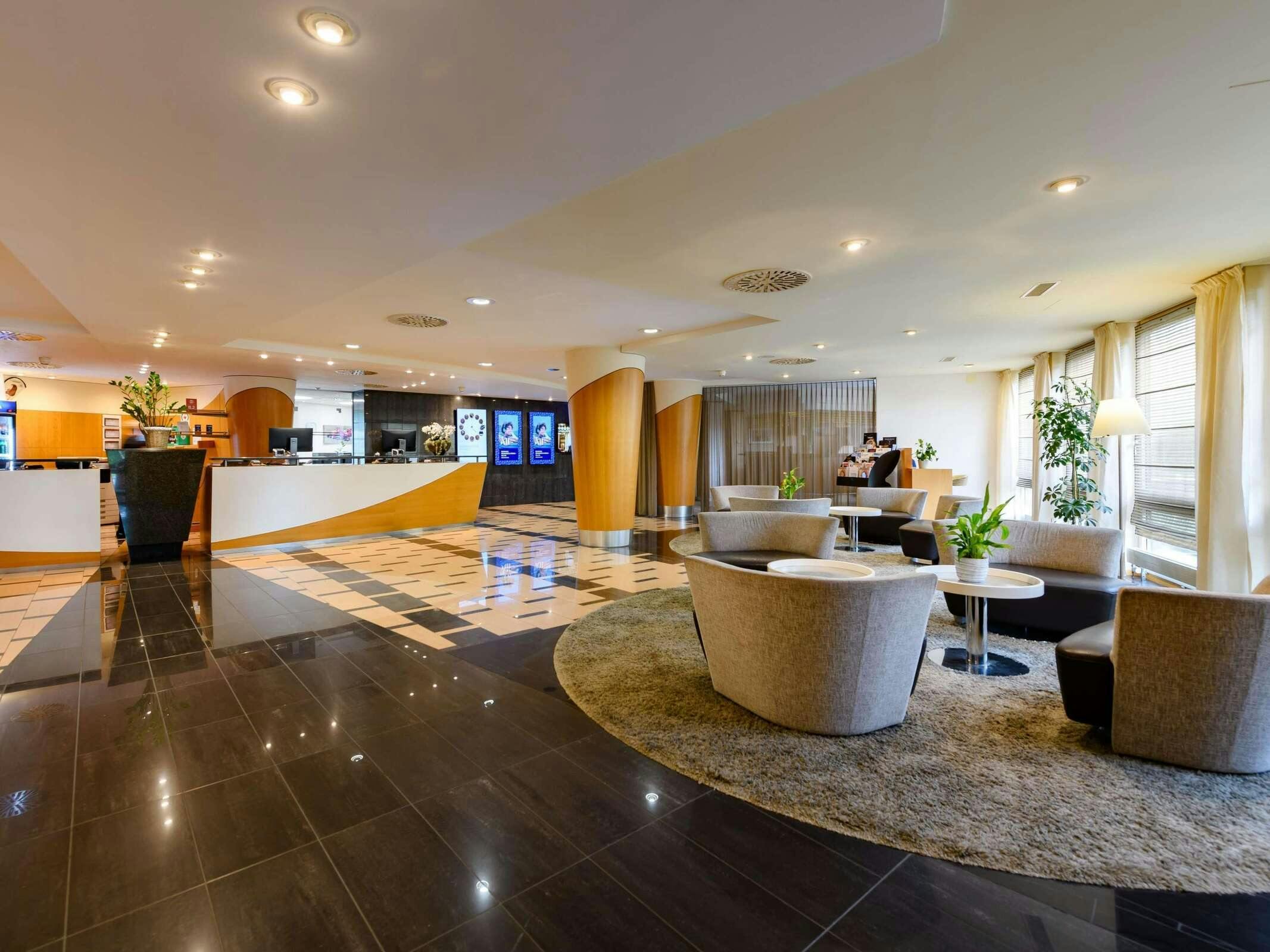 Hotel Mövenpick Hotel Egerkingen photo 4