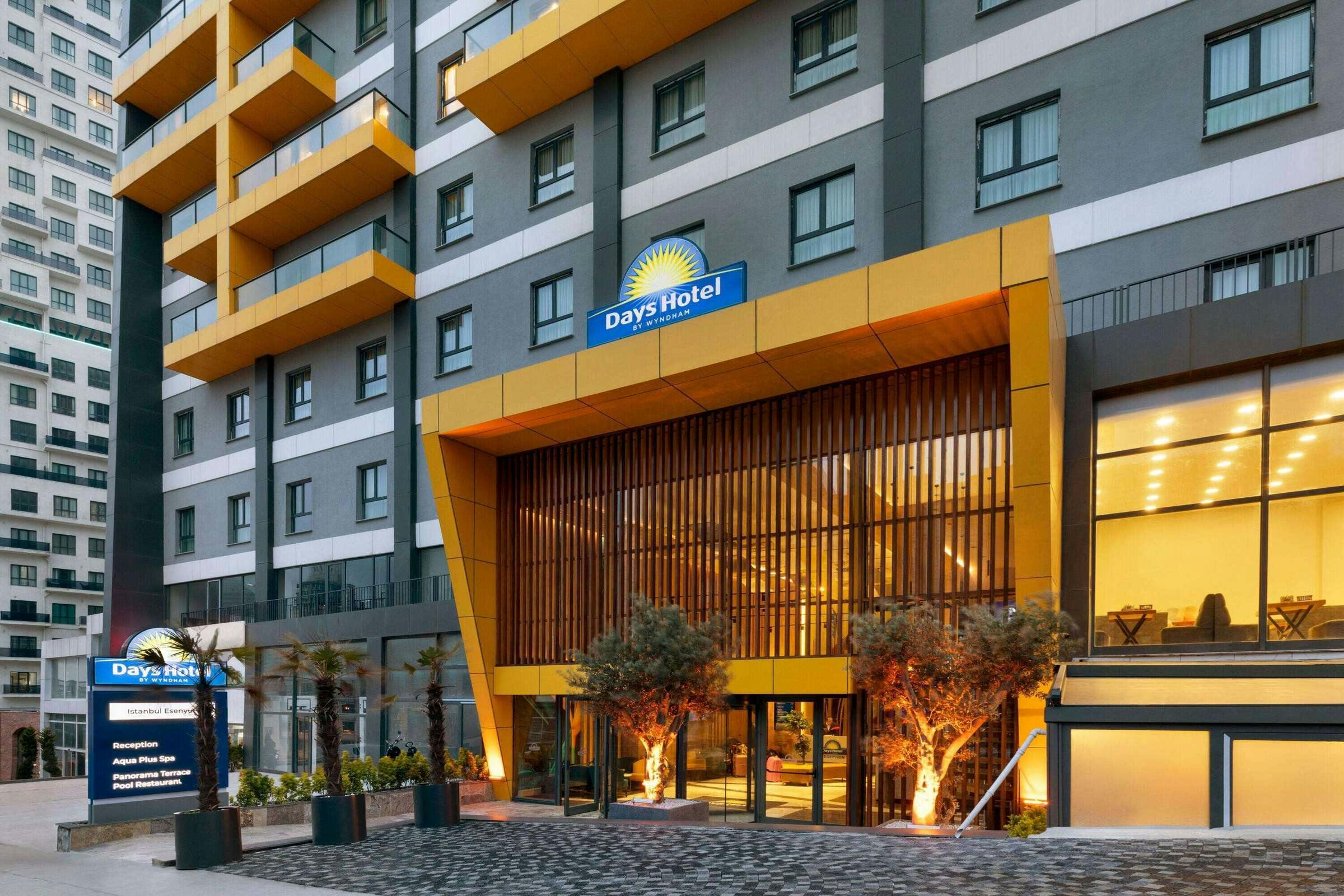 Days Inn Suites Esenyurt