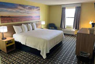 Hotel Days Inn Park City Kansas photo 1
