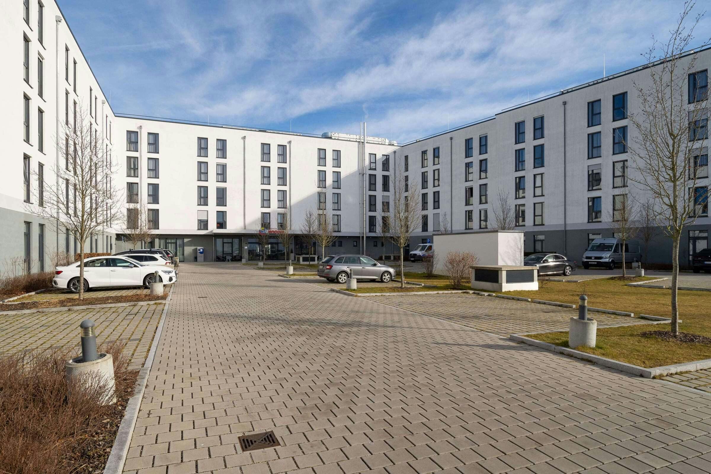 Hotel Ramada Encore by Wyndham Munich Messe photo 2