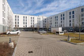 Hotel Ramada Encore by Wyndham Munich Messe photo 2