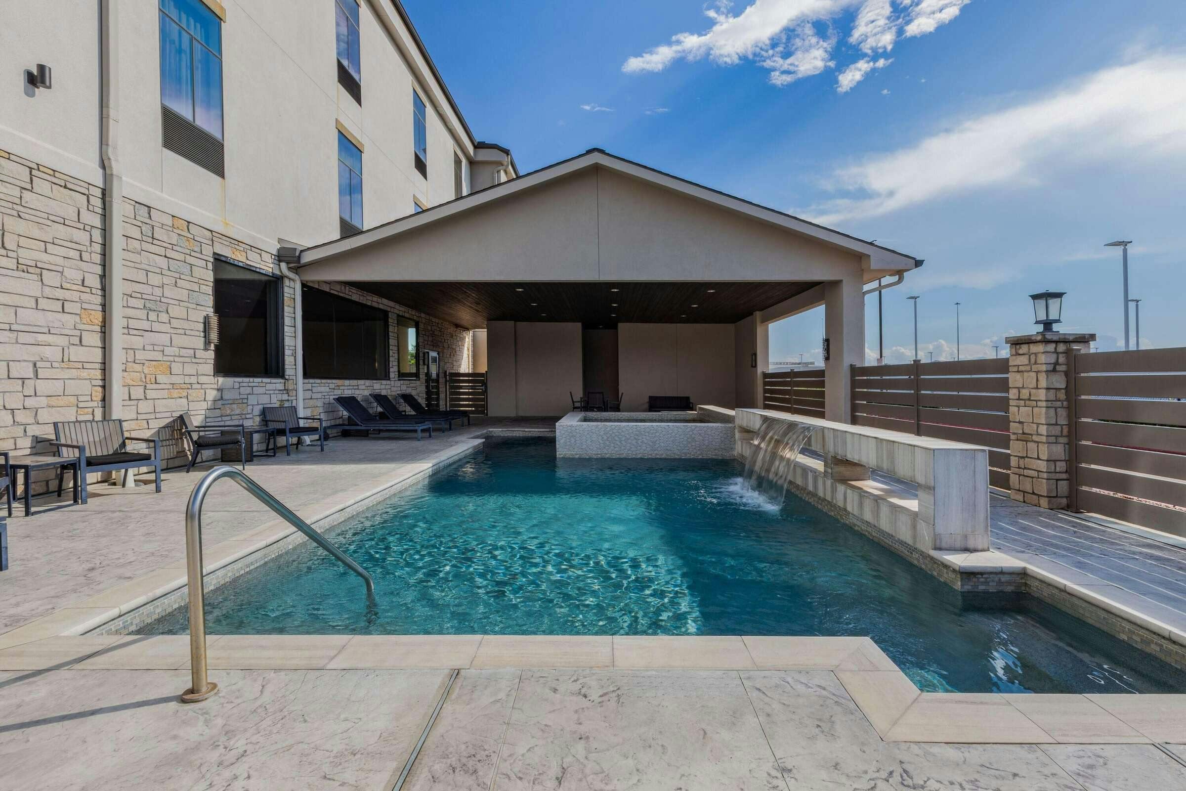 Hotel Wyndham Garden Katy Energy Cor photo 4