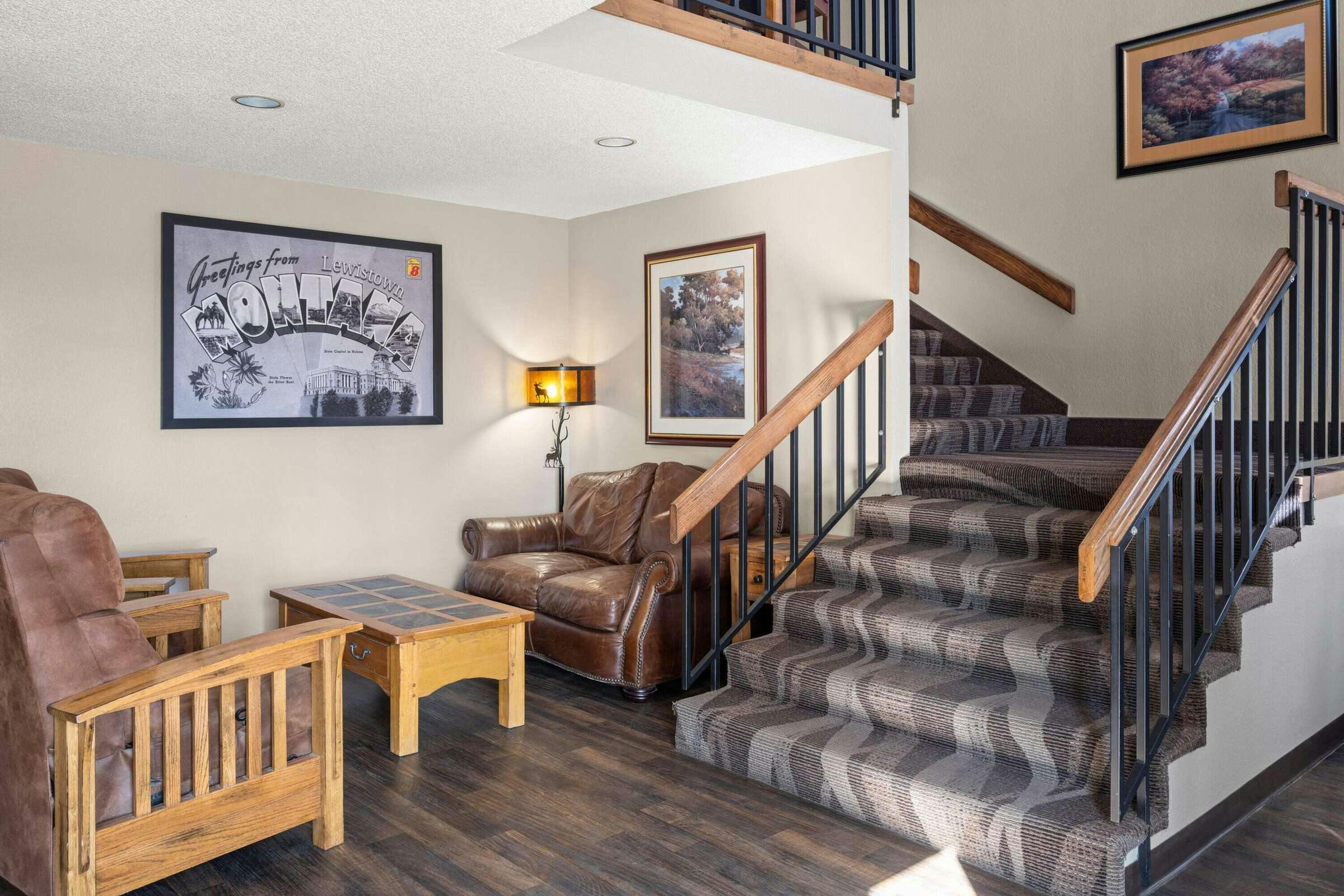 Hotel Super 8 by Wyndham Lewistown photo 2