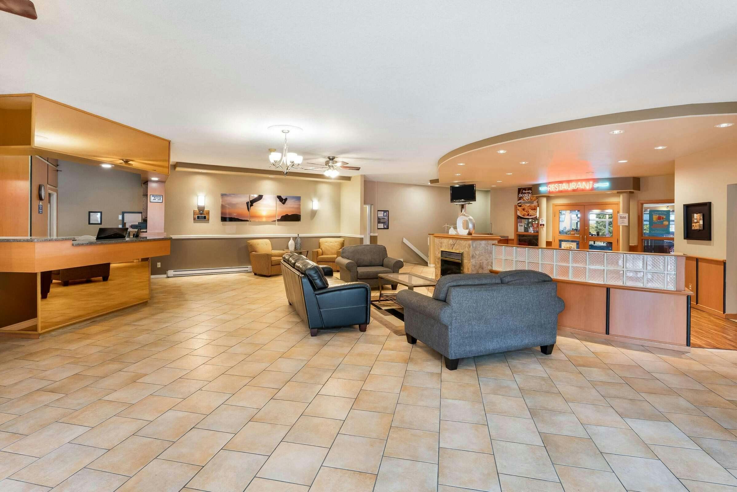 Hotel Days Inn by Wyndham Nanaimo photo 2