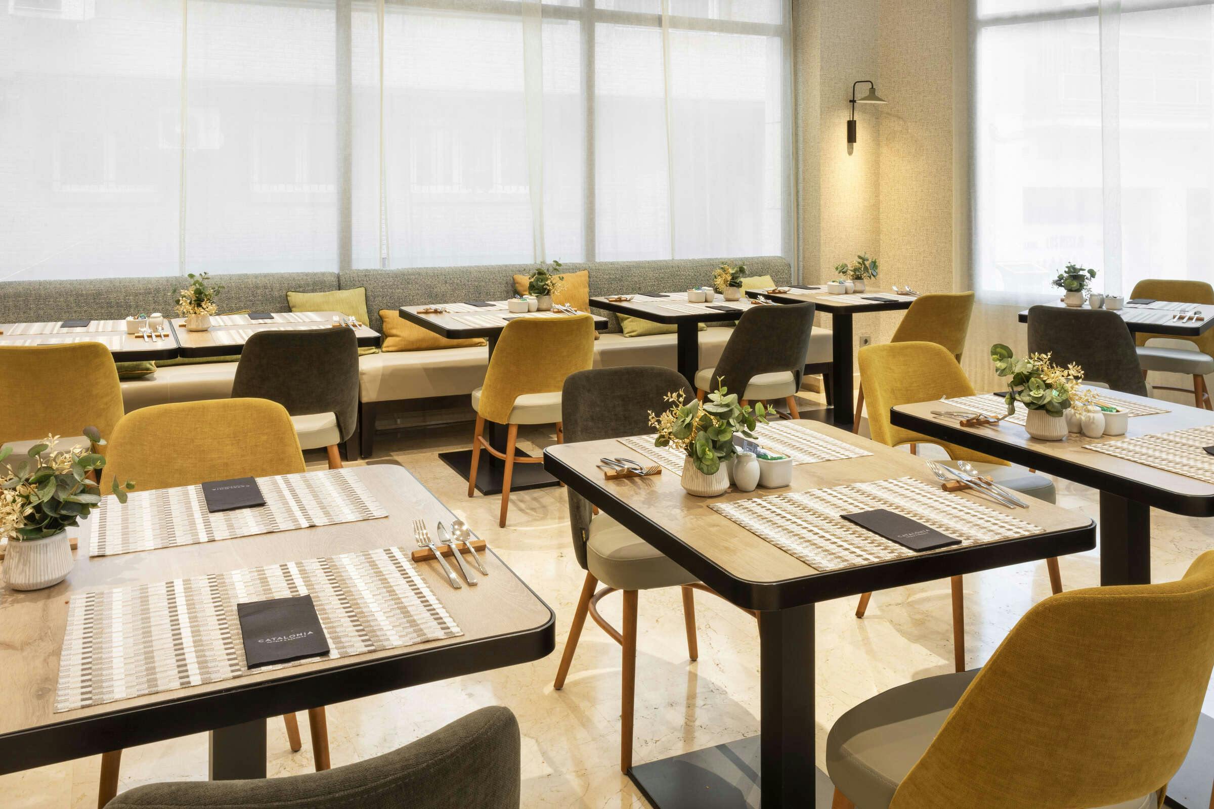 Hotel Catalonia El Retiro photo 4