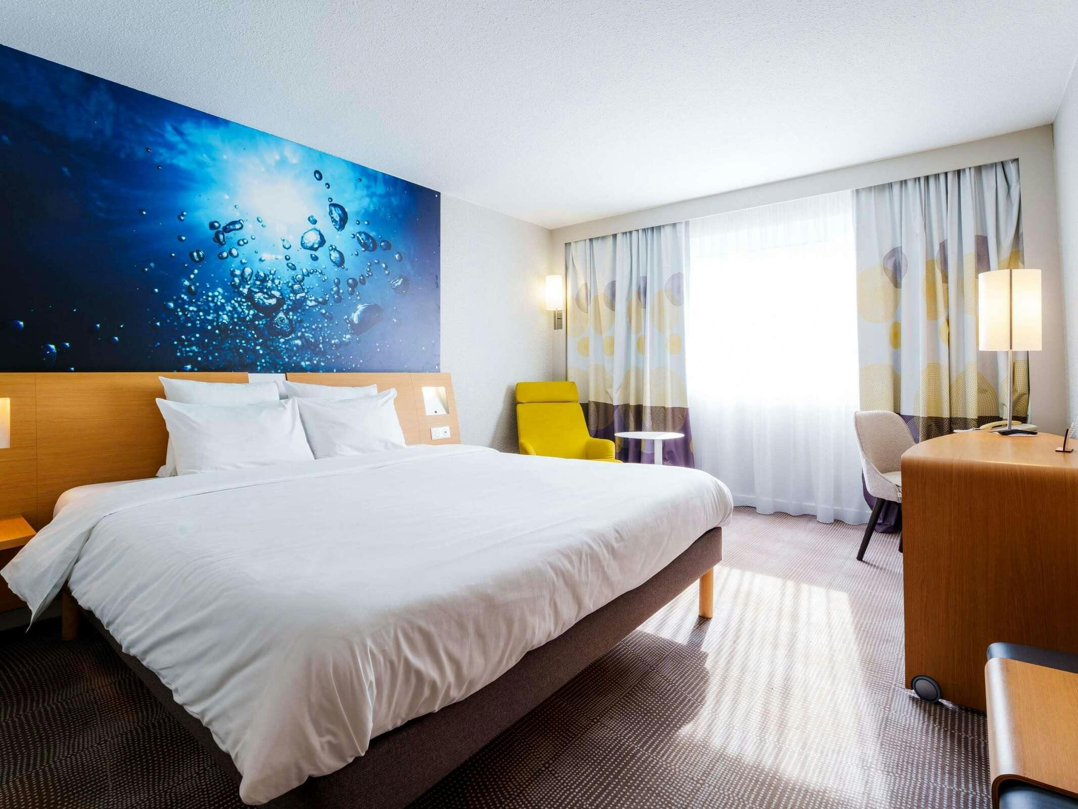Hotel Novotel Saint Avold photo 3