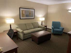Hotel Troy Inn & Suites photo 3