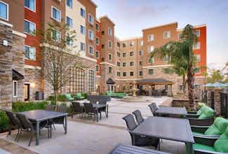 Hotel Staybridge Suites Gainesville I 75 photo 5