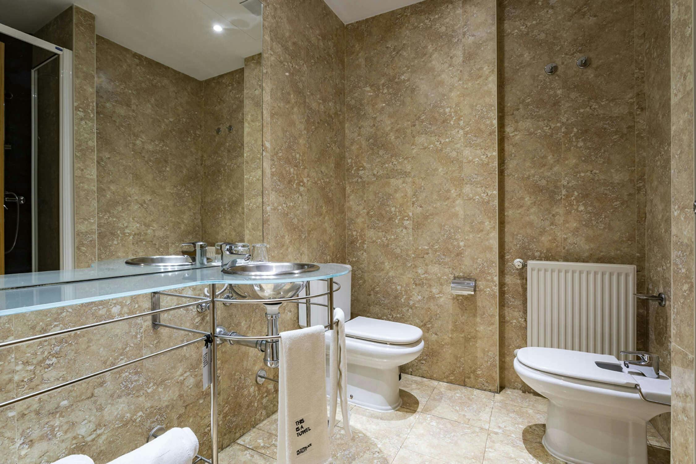 Hotel Petit Palace Arturo Soria photo 1