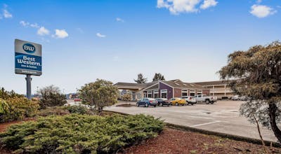 Best Western Salbasgeon Inn & Suites Of Reedsport