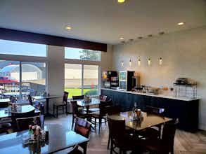 Hotel Best Western Salbasgeon Inn & Suites Of Reedsport photo 1