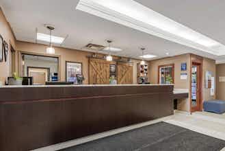 Hotel Best Western Plus Red Deer Inn & Suites photo 1