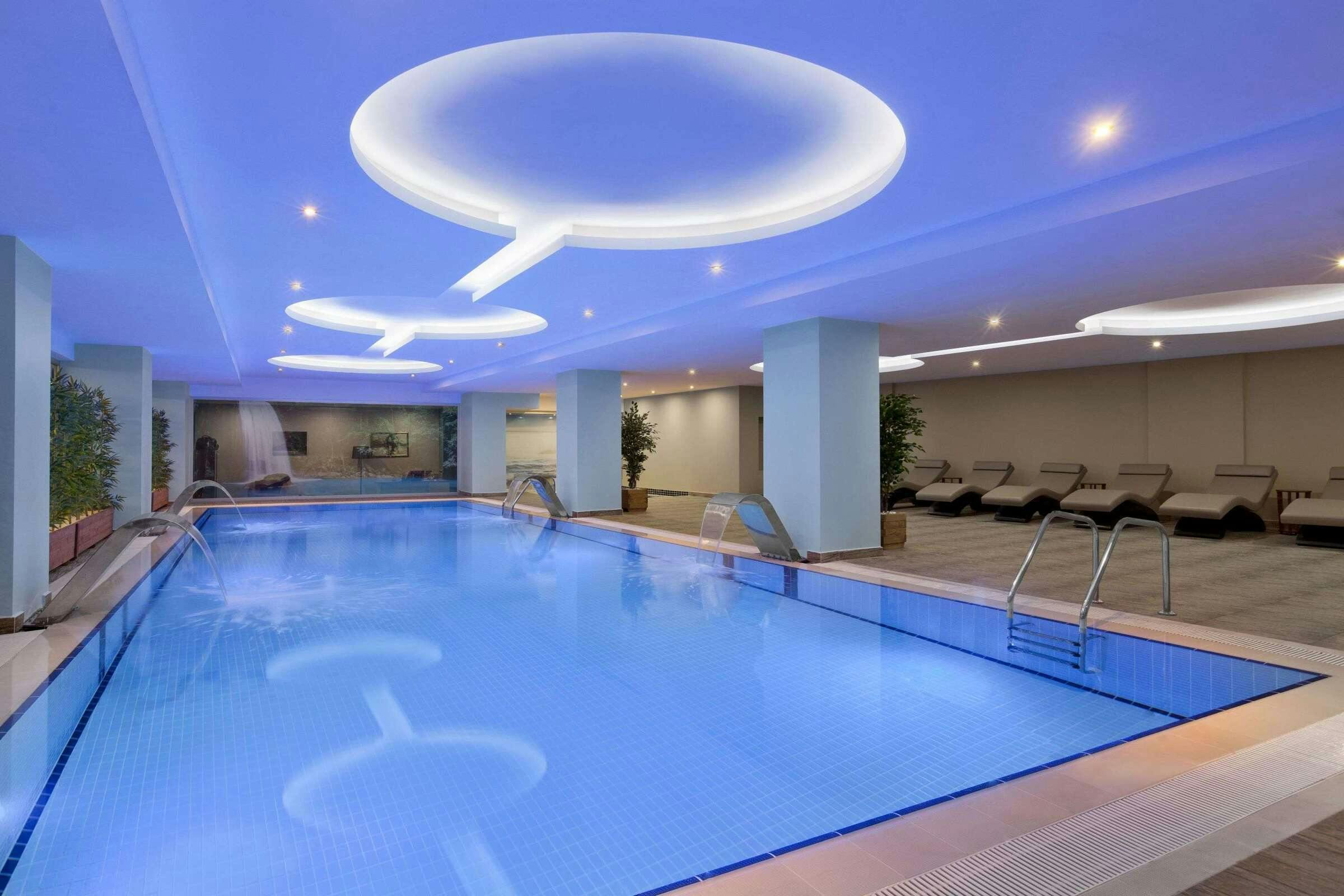 Hotel Ramada Hotel & Suites by Wyndham Istanbul Merter photo 4