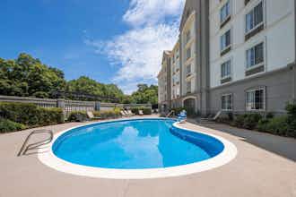 Hotel La Quinta Inn Ste Raleigh Cary photo 5