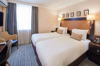 Hotel Thistle London Heathrow Terminal 5 photo 5