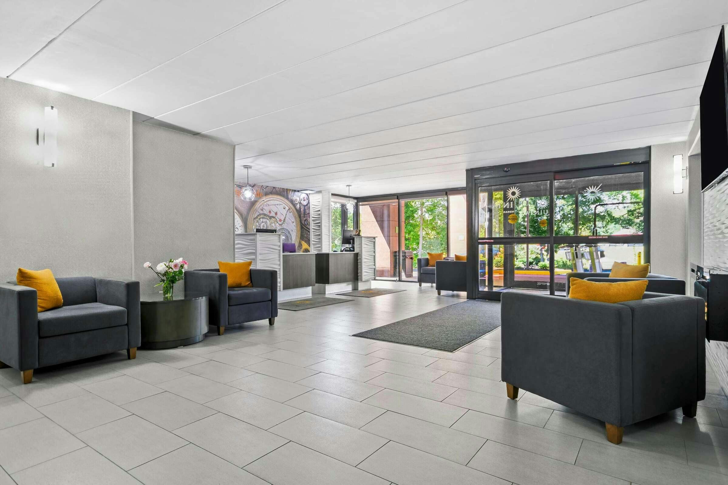 Hotel La Quinta Inn Ste Sturbridge photo 3