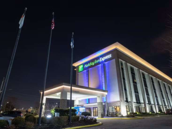 Holiday Inn Express Newark Airport Elizabeth, an IHG Hotel