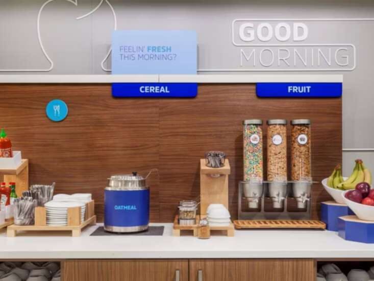 Hotel Holiday Inn Express Newark Airport Elizabeth, an IHG Hotel photo 5