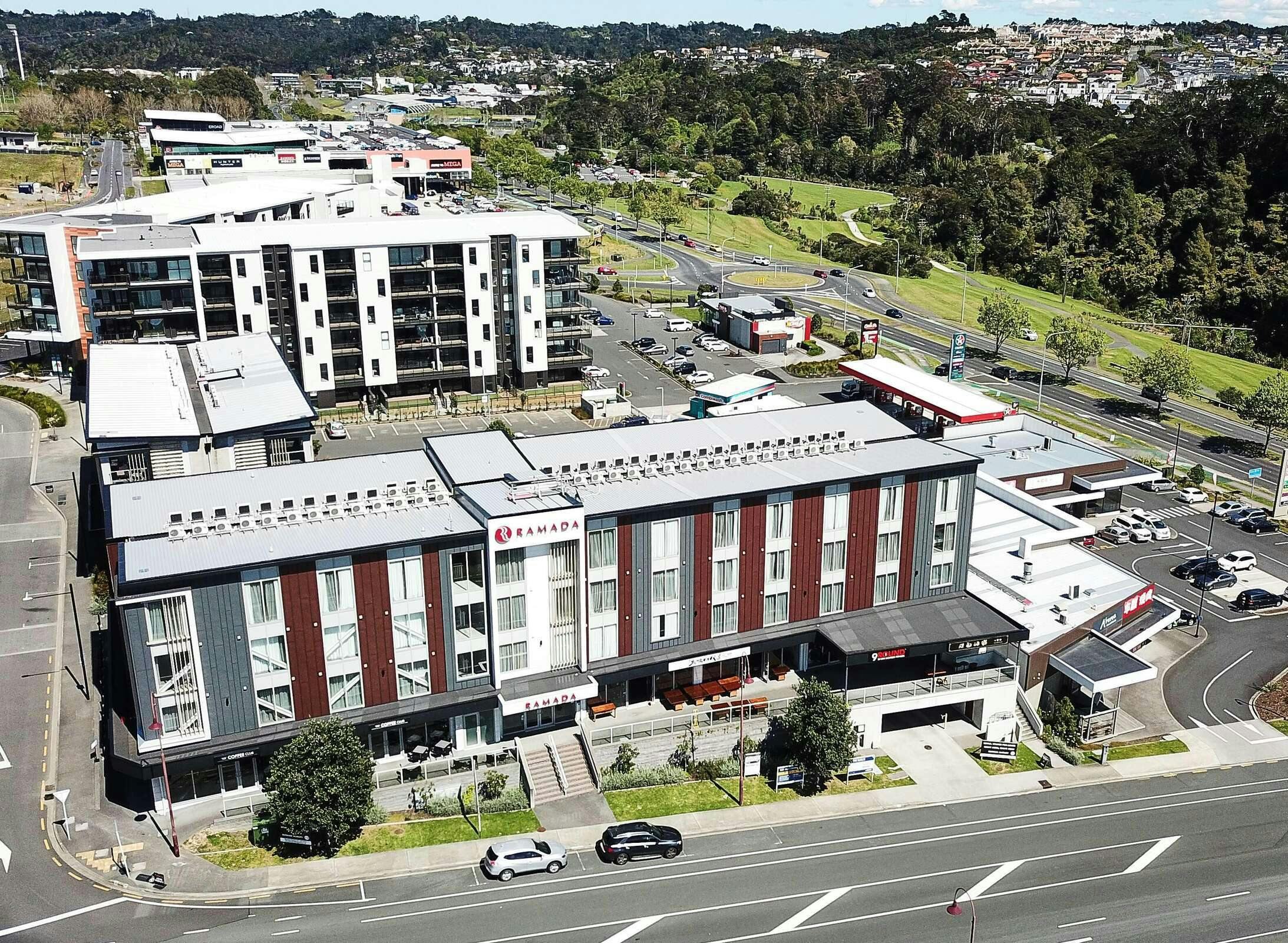 Hotel Ramada Suites by Wyndham Albany photo 1
