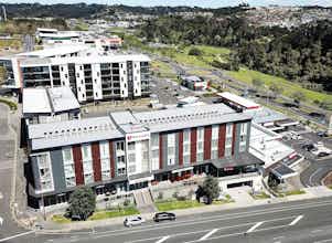 Hotel Ramada Suites by Wyndham Albany photo 1