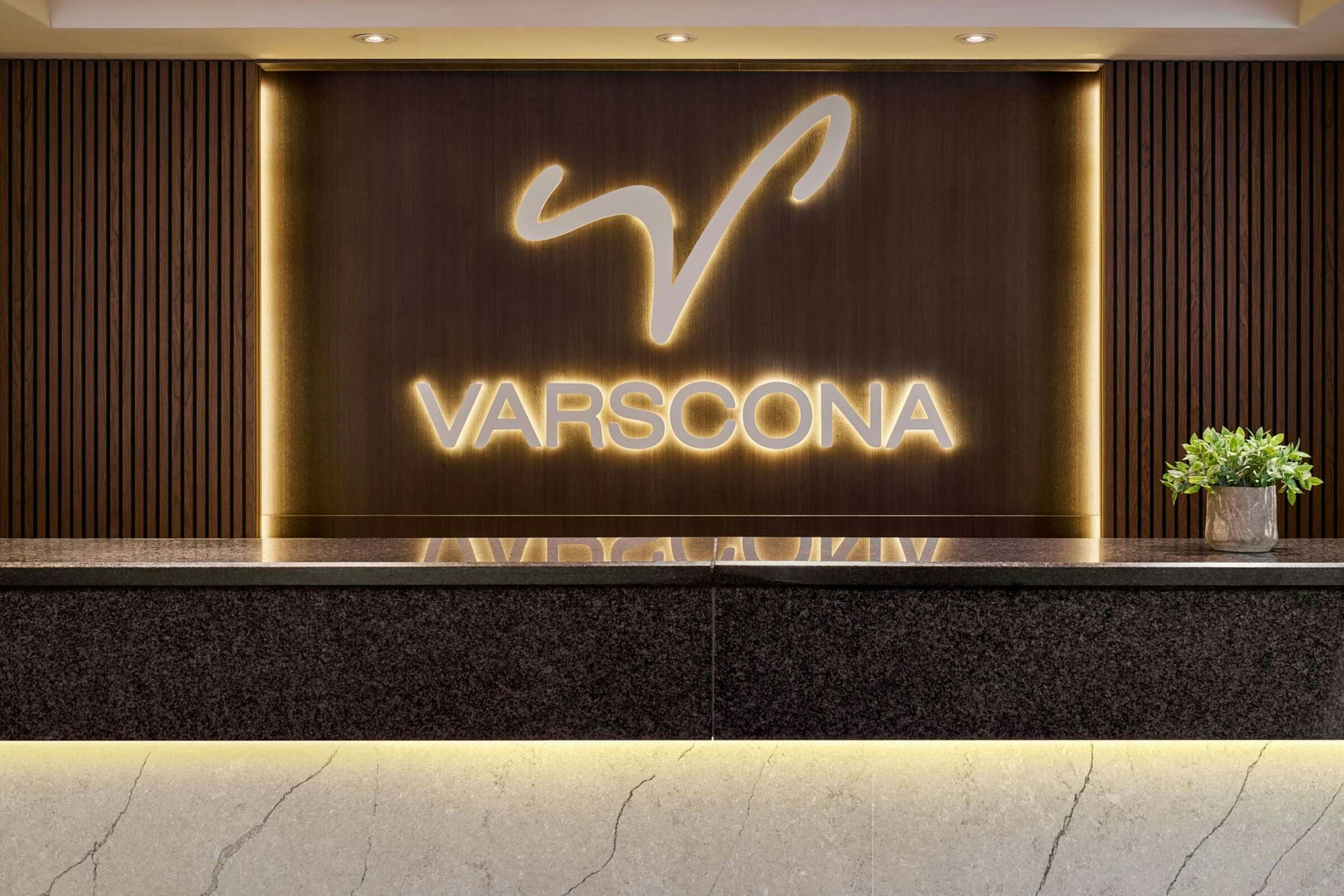 Hotel Varscona Hotel on Whyte photo 2