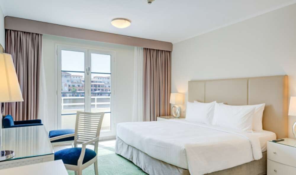 Hotel Millennium Lakeview Residence photo 1