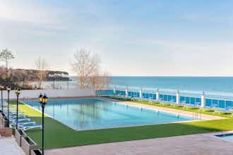 Hotel Ramada Resort by Wyndham Unye photo 3
