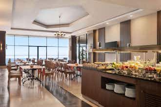 Hotel Ramada Resort by Wyndham Unye photo 4