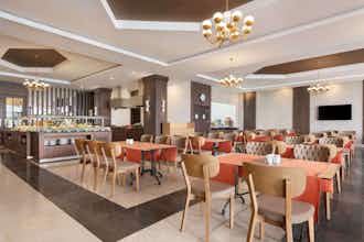 Hotel Ramada Resort by Wyndham Unye photo 5