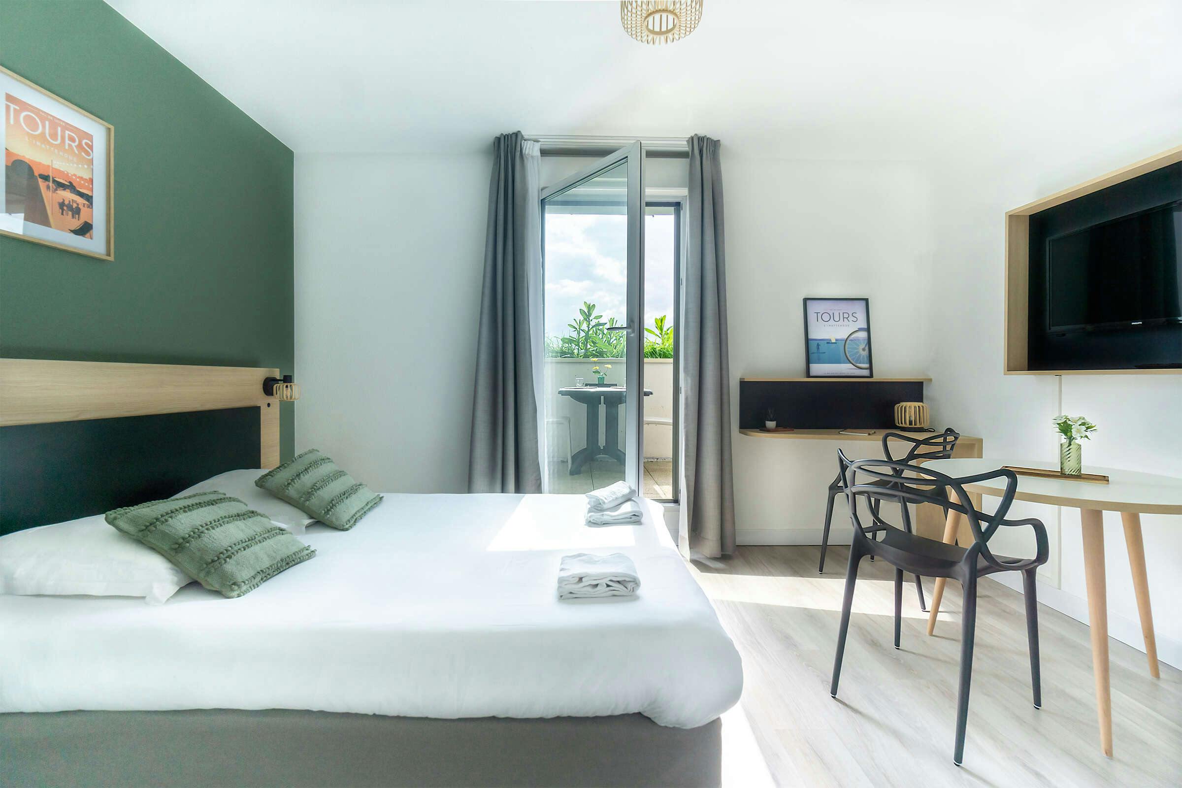 Hotel Aparthotel Adagio access Tours photo 1