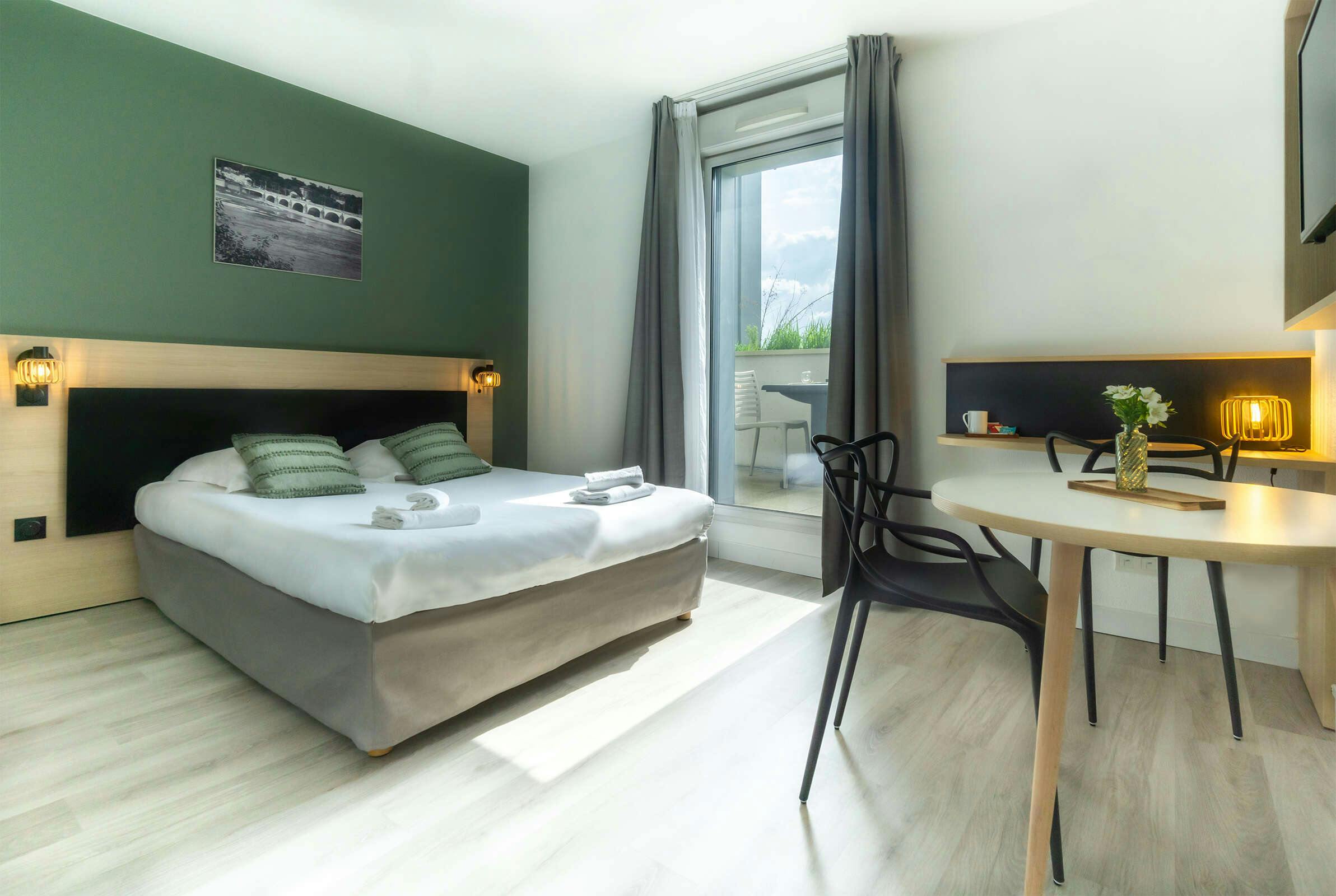 Hotel Aparthotel Adagio access Tours photo 2