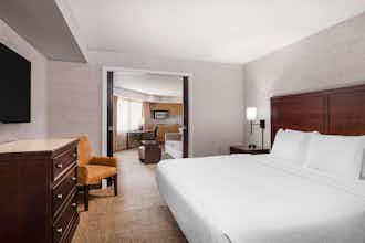 Hotel Eastgate Hotel, Bw Signature Collection photo 2