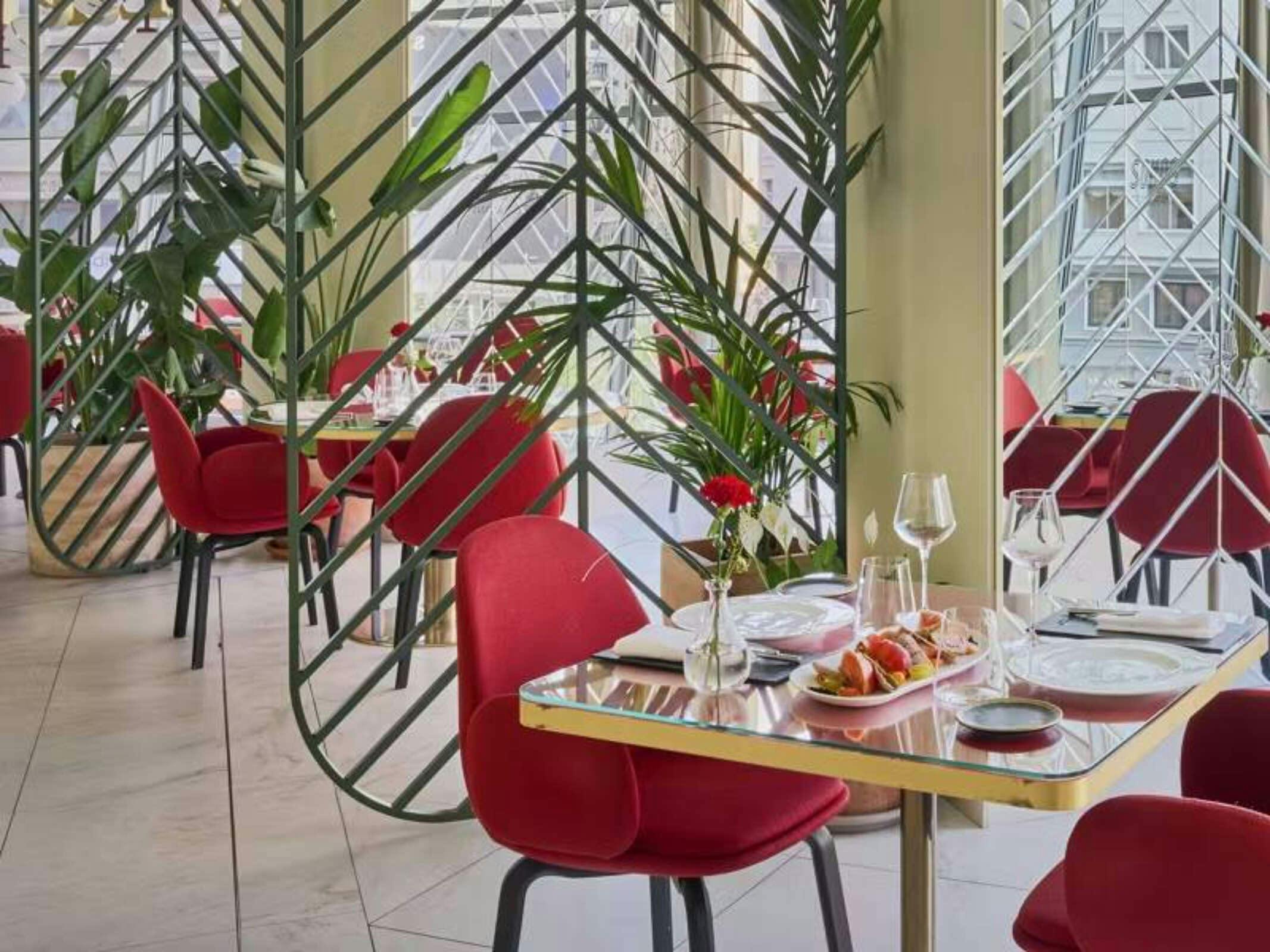 Hotel Barceló Torre de Madrid photo 5