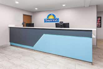 Hotel Days Inn Eagle River photo 1