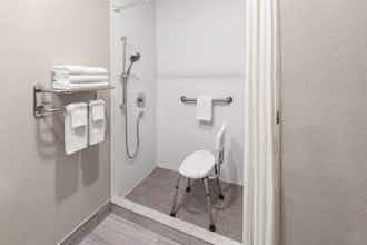 Hotel Days Inn Eagle River photo 5