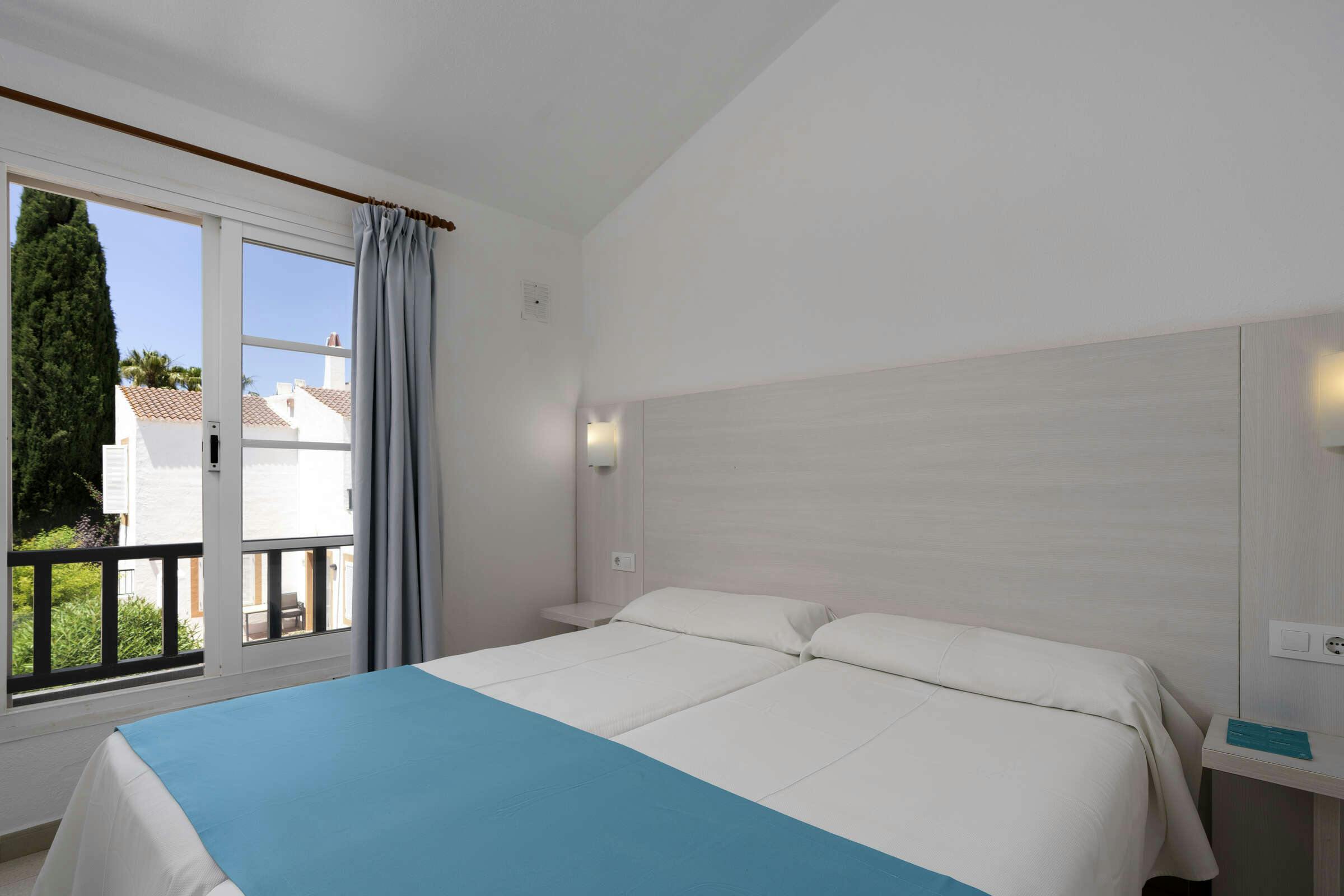 Apartamentos Roc Lago Park