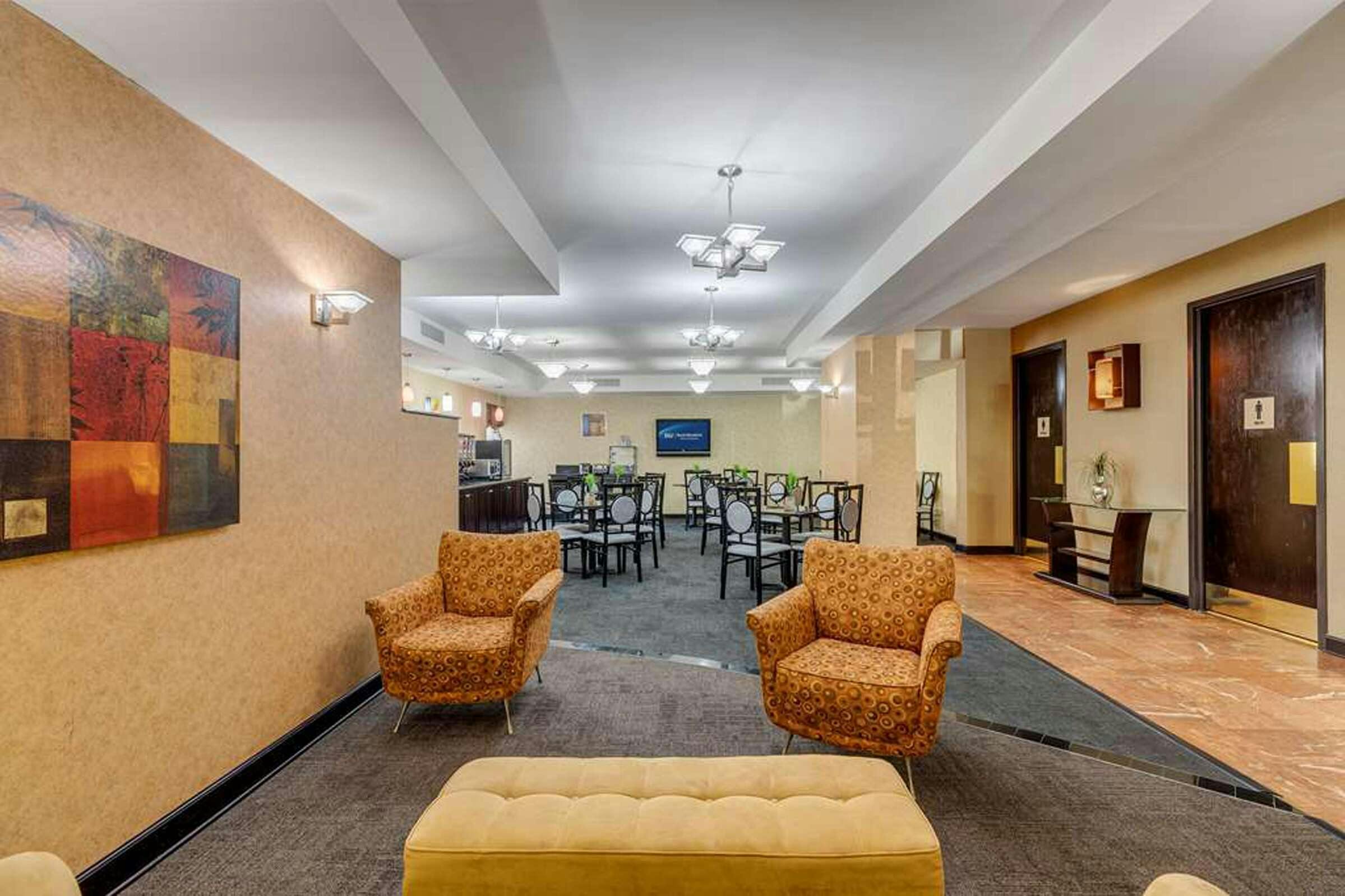 Hotel Sure Stay By Best Western Charlotte Matthews photo 2