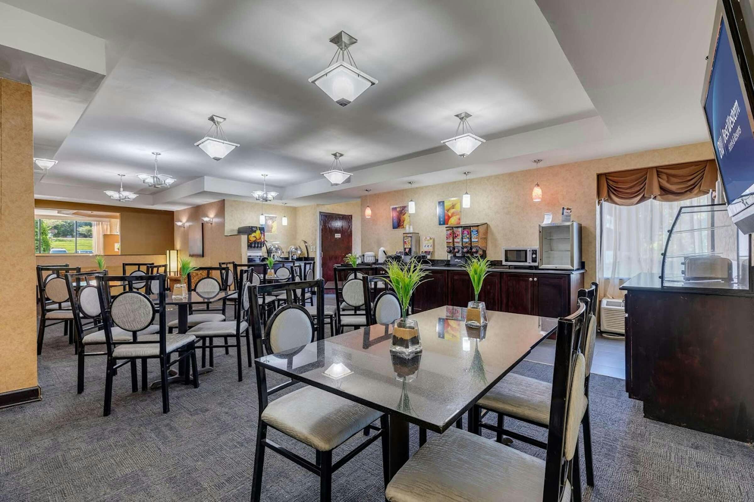 Hotel Sure Stay By Best Western Charlotte Matthews photo 3