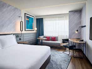 Hotel Novotel Toronto Vaughan Centre photo 3