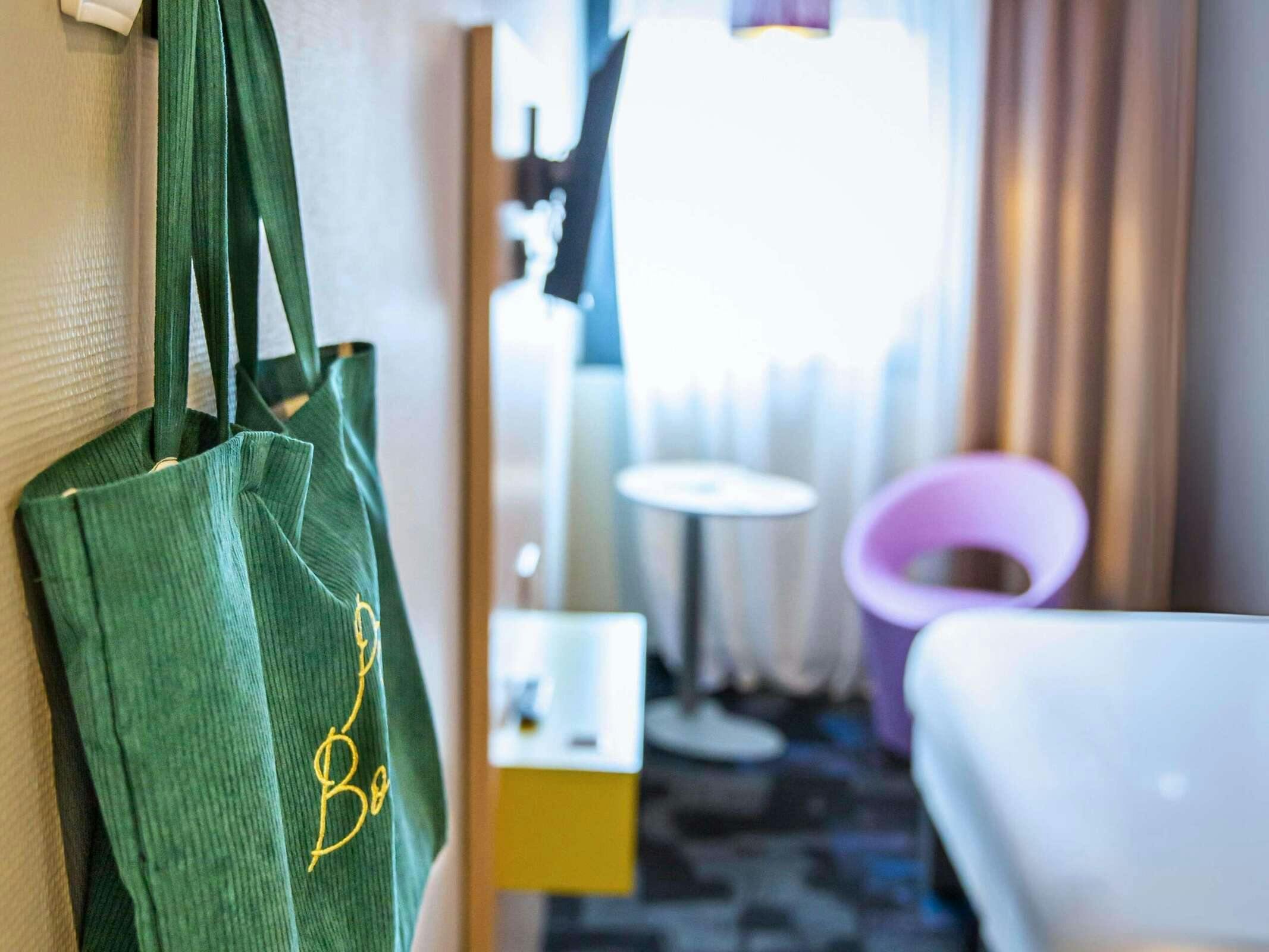 Hotel Ibis Styles Honfleur Centre Historique photo 3