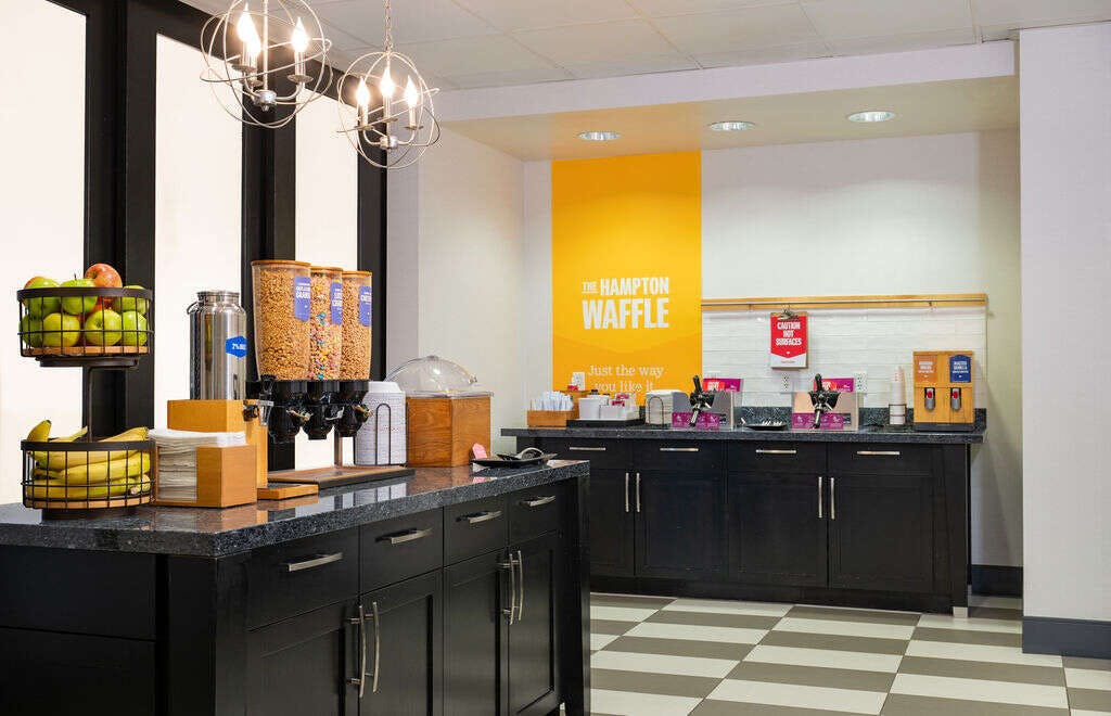 Hotel Hampton Inn & Suites La Crosse Downtown photo 5