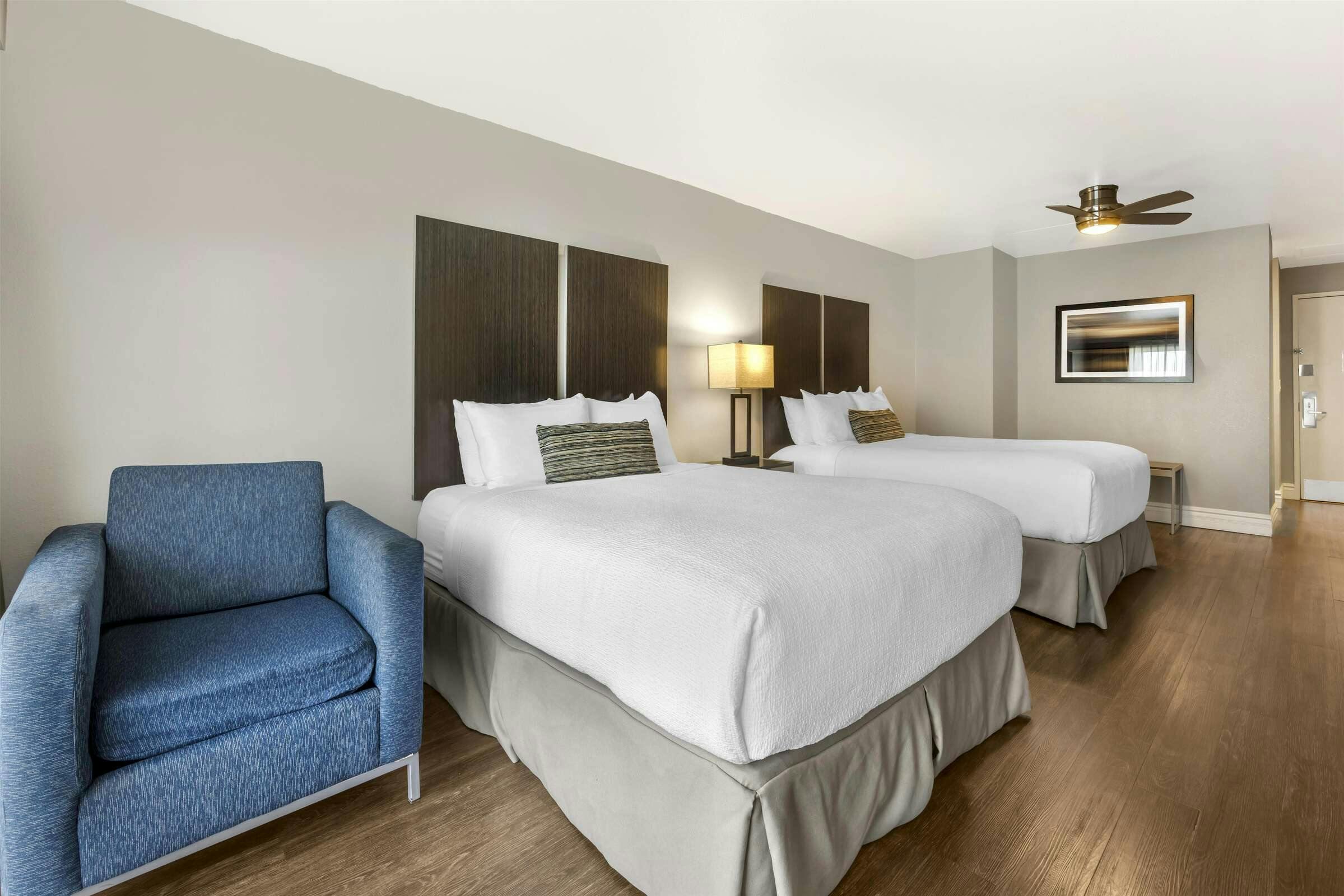 Hotel Best Western Pier Point Inn photo 2