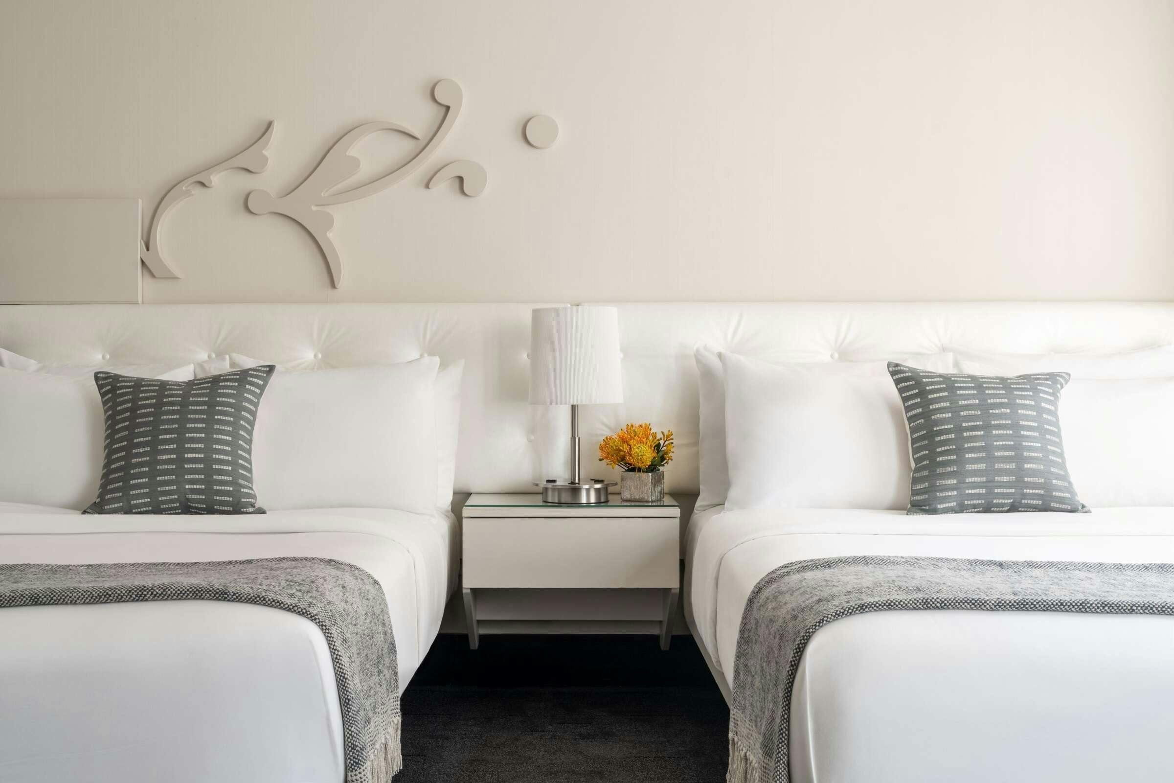 THE MIDLAND HOTEL, Chicago, a Tribute Portfolio Hotel