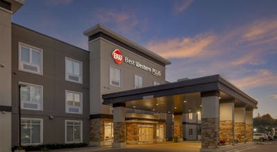 Best Western Plus Isanti