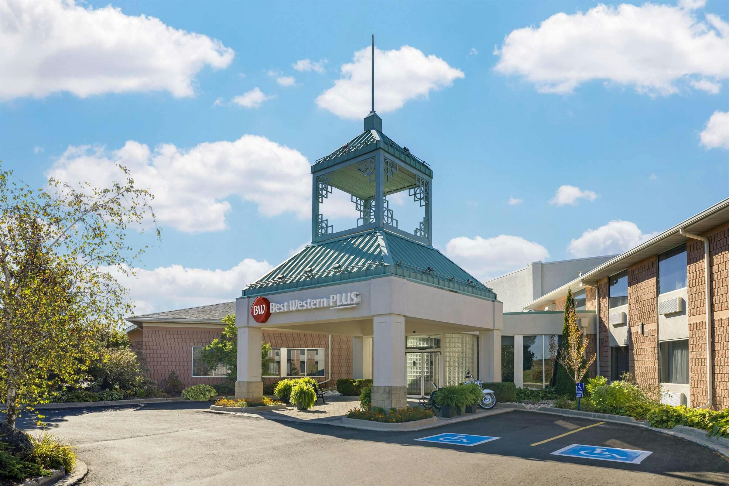 Hotel Best Western Plus Stoneridge Inn & Conference Centre photo 5